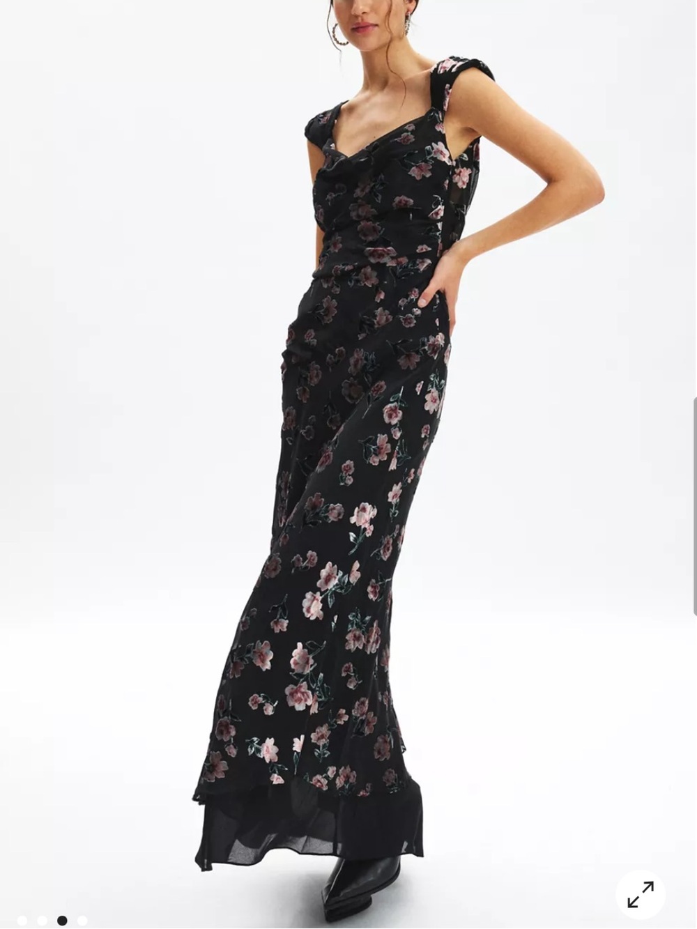 NWT For Love & Lemons Aigrette Burnout Floral Maxi Dress with Black Slip. Size S